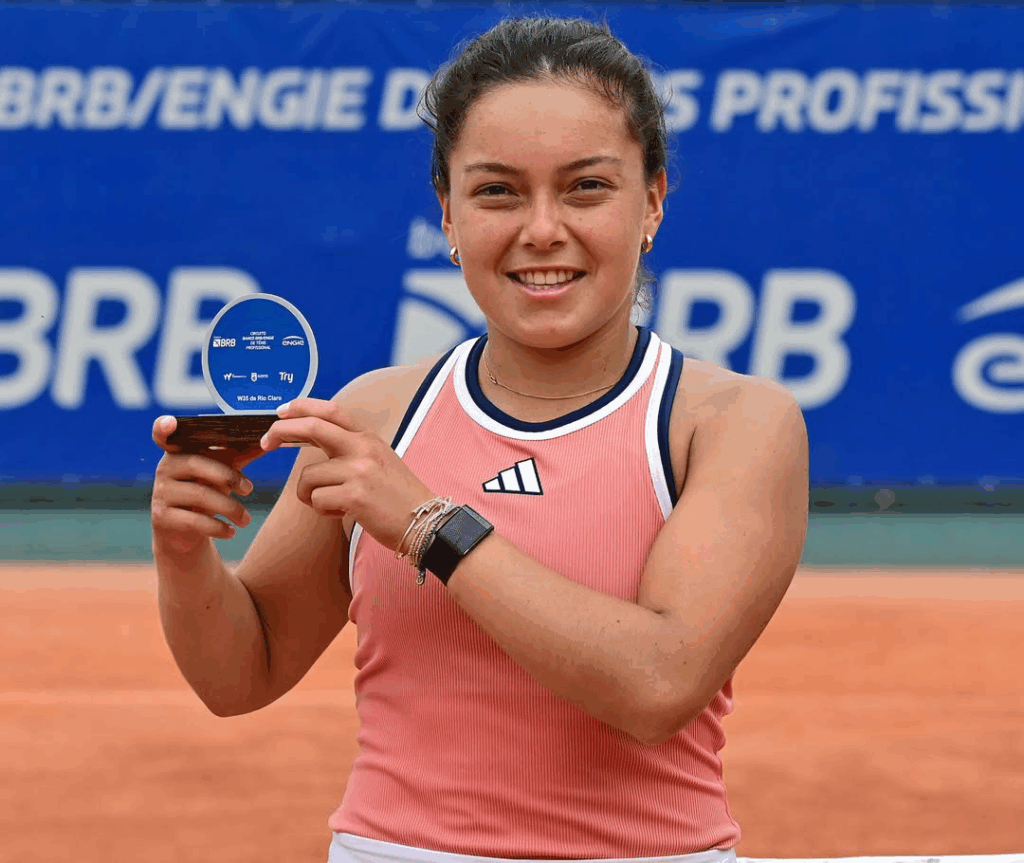 Peruana Lucciana Pérez brilha e conquista título do W35 de Rio Claro