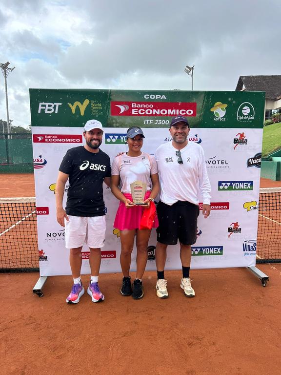 Nauhany Silva conquista maior título juvenil da carreira
