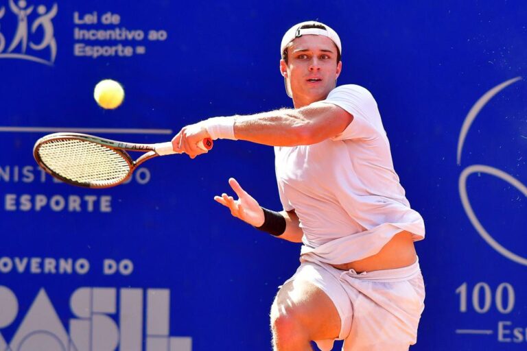 João Schiessl e Matheus Pucinelli vencem e buscam vaga na sefimifinal do ATP CH de Santos