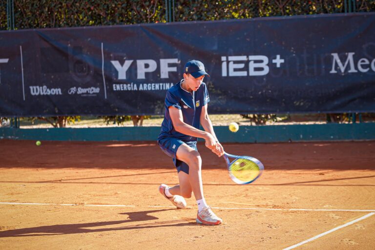 Brasil segue invicto e lidera grupos masculino e feminino no Sul-Americano 14 anos em Rosário